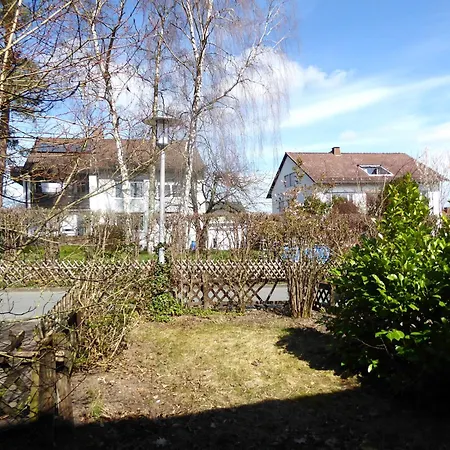 Einfaches Haus Direkt In * Bayreuth