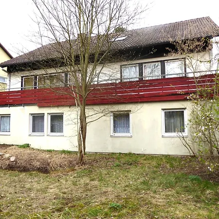 Casa de Férias Einfaches Haus Direkt In Bayreuth